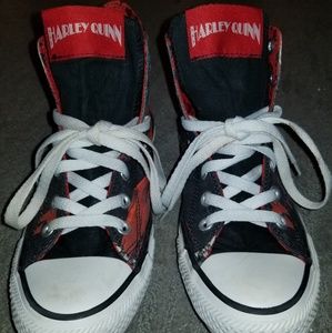 Harley Quinn Converse